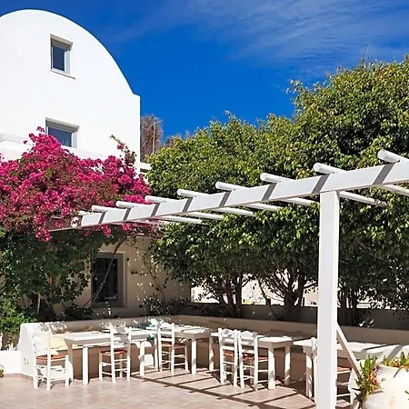 Konukevi Vergina Perissa (Santorini)