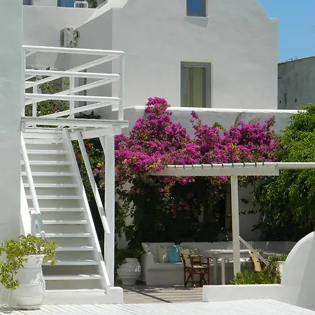 Vergina Guest house Perissa (Santorini)