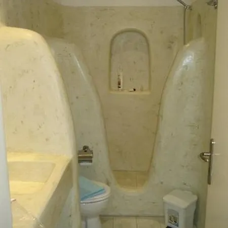 בית הארחה Vergina 2*